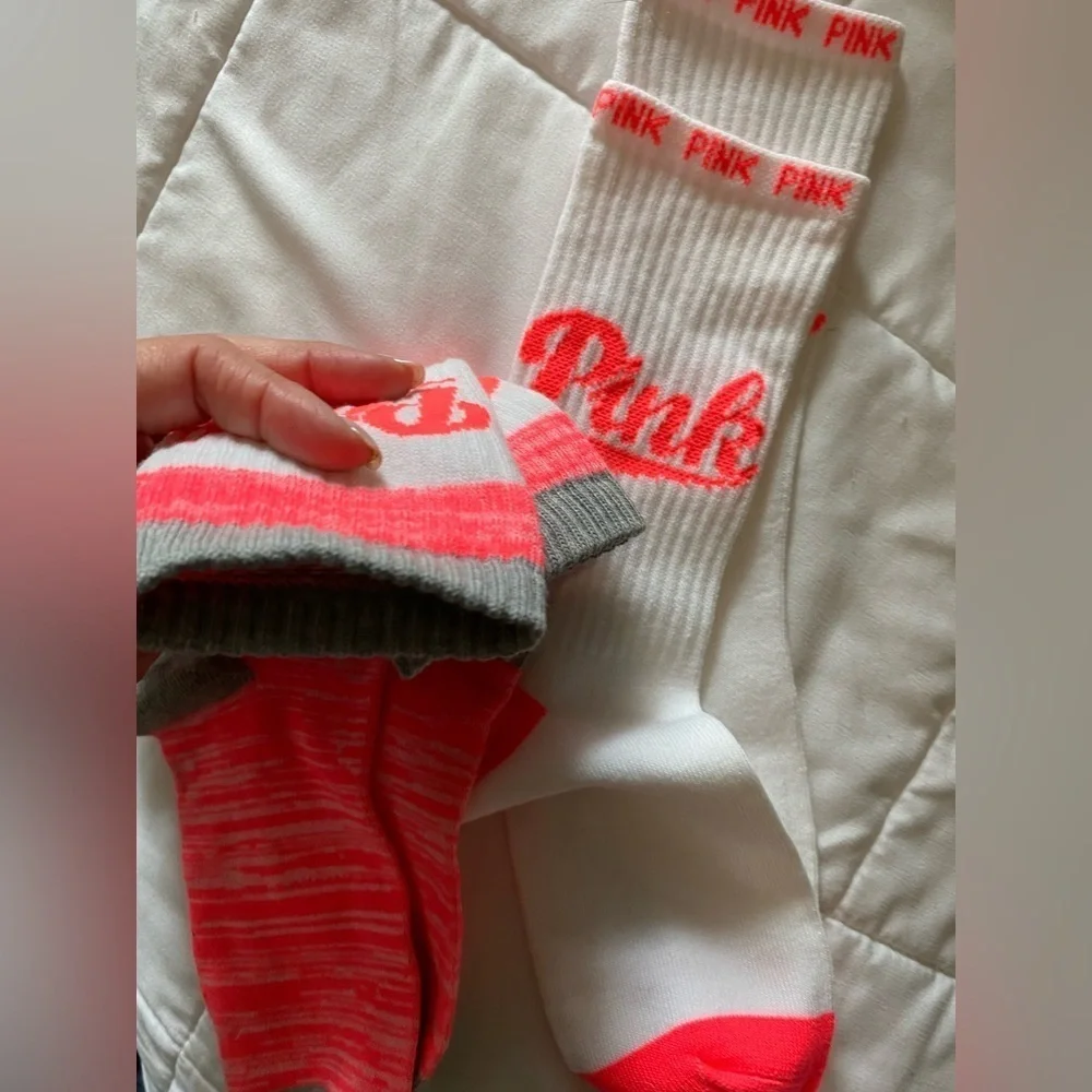 New VS PINK Socks set of 2
